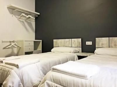 BF Rooms Almeria Centro - 38