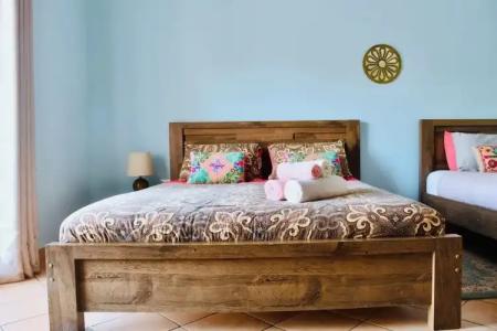 Behlys Boutique - 37