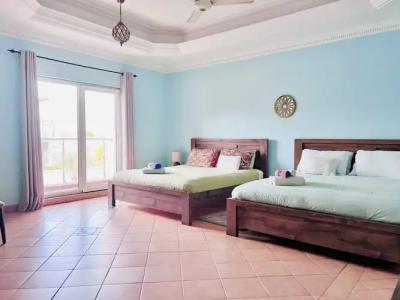 Behlys Boutique - 25