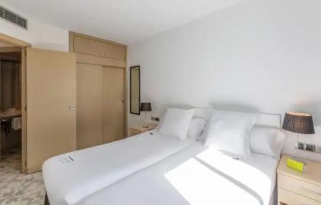 Caprice Playa de Alcudia Apartments - 27