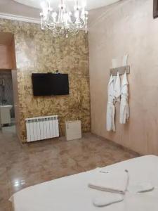 Happiness Guest House - 8