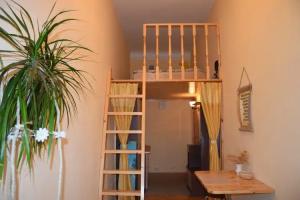 Alehandro Na Vasilevskom Ostrove Hotel