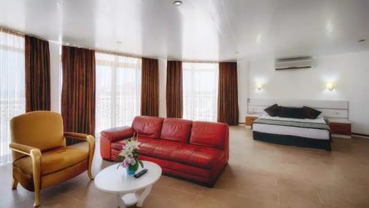 Royal Towers Resort - 9