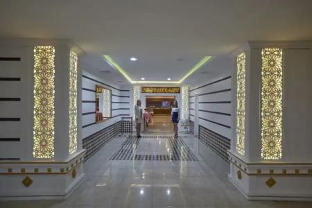 Royal Towers Resort - 27