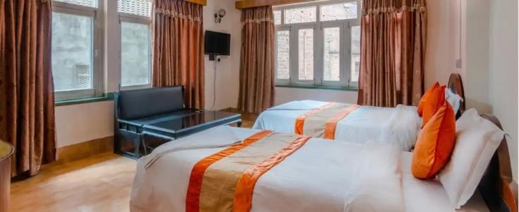 River Holiday Inn - 16