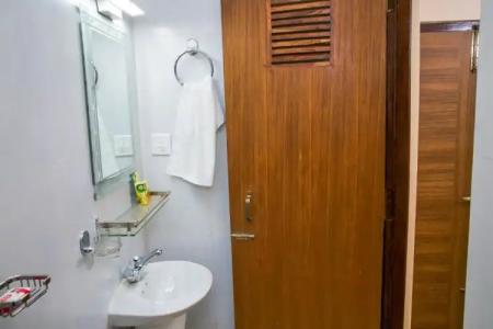 Sakura Boutique - 40