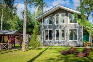 Shebbi Shik Guest House, Loginovo