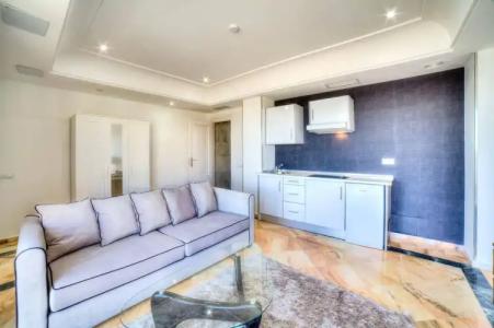 Rich List Banus - 7