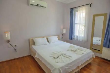 Deniz Önü Guesthouse - 1