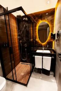 Ramada by Wyndham - 6