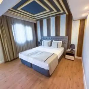 Mira Küçükyalı - 104