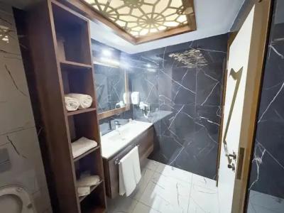 Mira Küçükyalı - 46