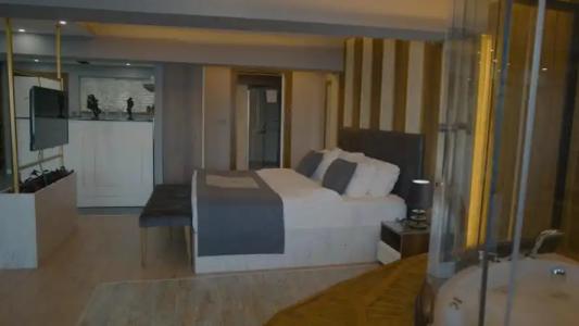 Mira Küçükyalı - 93