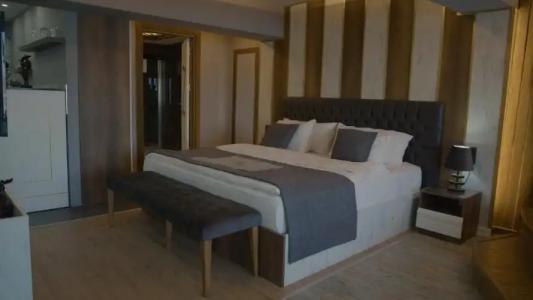 Mira Küçükyalı - 91