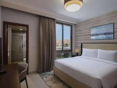 DoubleTree by Hilton Muscat Qurum - 2