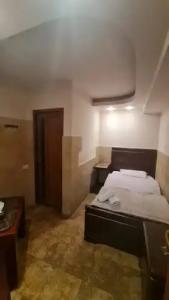 New York Capsule - 3