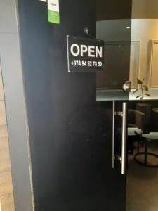 New York Capsule - 28