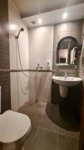 New York Capsule - 20