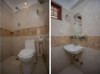 Traveler's Holiday Inn - 7