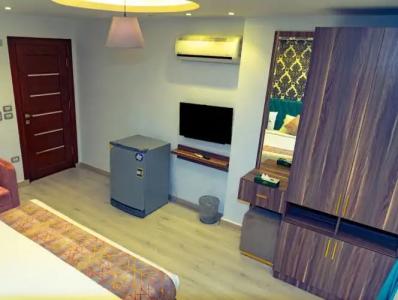 Jasmine Pyramids - 3