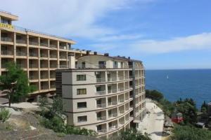 YaltaApartments by the Sea