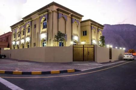 Esra Apartments