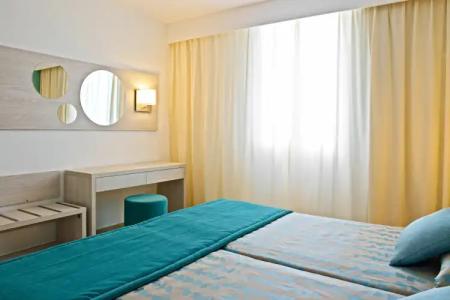 Protur Safari Park Aparthotel - 1