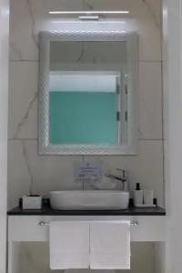 100 Boutique Living - 54