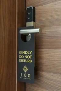 100 Boutique Living - 26