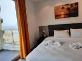 Standard Double room with partial sea view