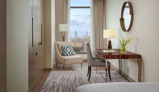 The Ritz-Carlton, - 122