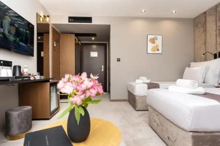 Abrazo Sofia by HMG - 89