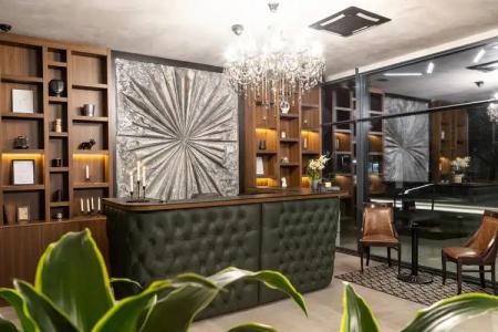 Abrazo Sofia by HMG - 1