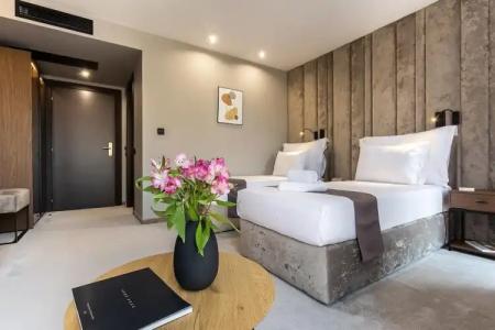 Abrazo Sofia by HMG - 67