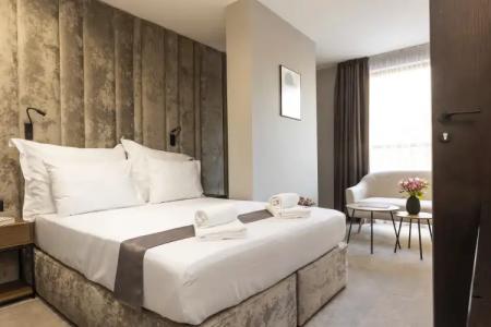 Abrazo Sofia by HMG - 60