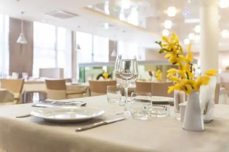 Kreshchatyk Guesthouse - 17