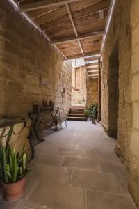 Talbot and Bons Boutique Bed & Breakfast - 11