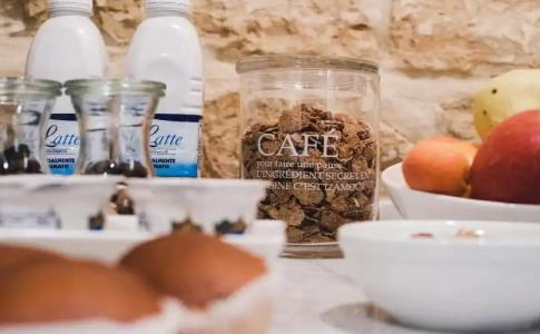 Talbot and Bons Boutique Bed & Breakfast - 4