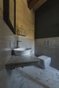 Talbot and Bons Boutique Bed & Breakfast - 48