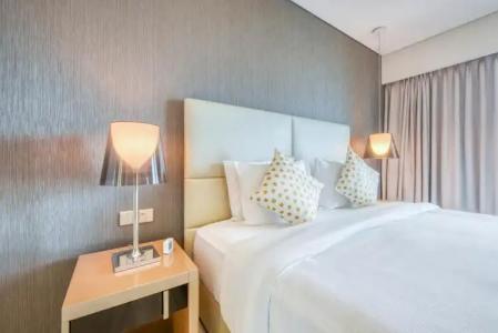 Maison Privee - Cool Dubai Apt next Burj Khalifa & Design District - 5