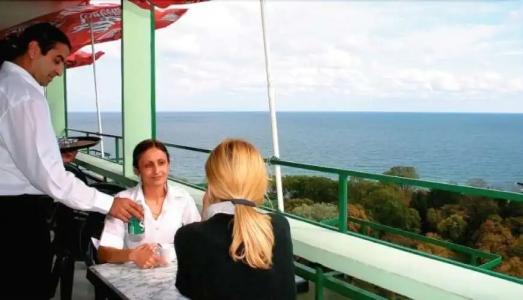 Frederic Joliot Curie - 20