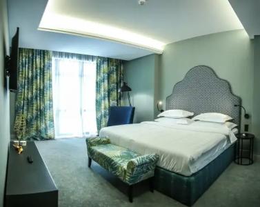 Grand Admiral Club Resort - 78