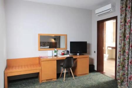 Grand Admiral Club Resort - 68