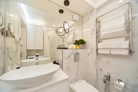 Admiral's Lagoon Apartment - 240