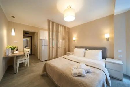 Admiral's Lagoon Apartment - 242