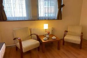 Triada Gayrettepe, Istanbul