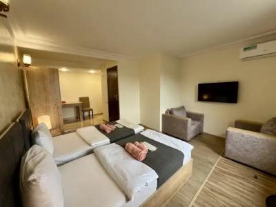 The Hill Guest House - 28