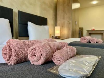 The Hill Guest House - 24