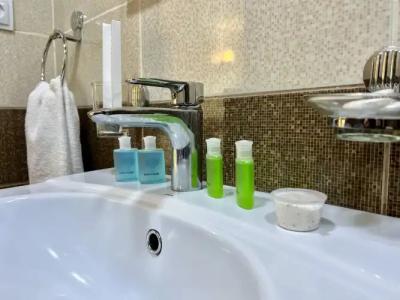 The Hill Guest House - 32