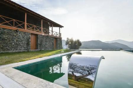 EPHESUS  RETREAT - 13